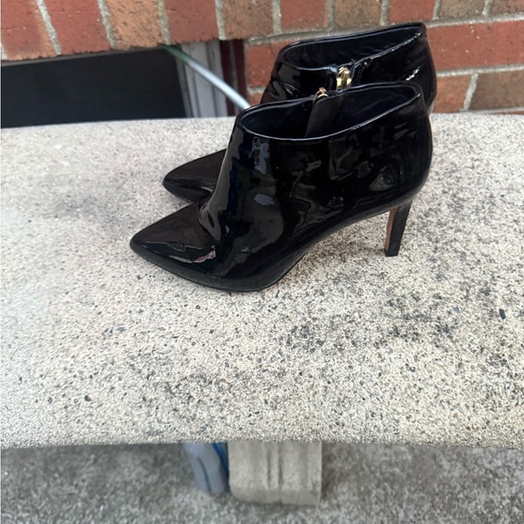 Vince Camuto Signature Black Patent Leather Stiletto Ankle Booties - Picture 5 of 9